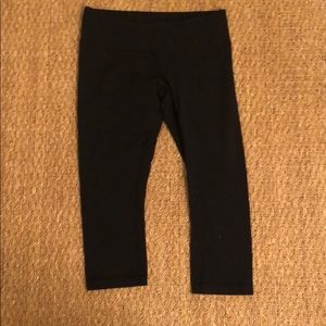 Cropped lulu leggings